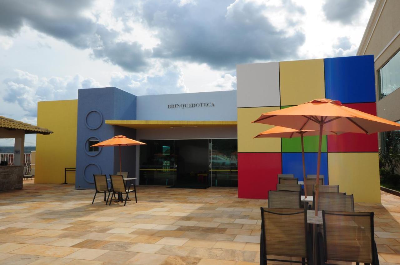 Lacqua Diroma Hotel Com Parque Aquatico 24 Horas 卡达斯诺瓦斯 外观 照片