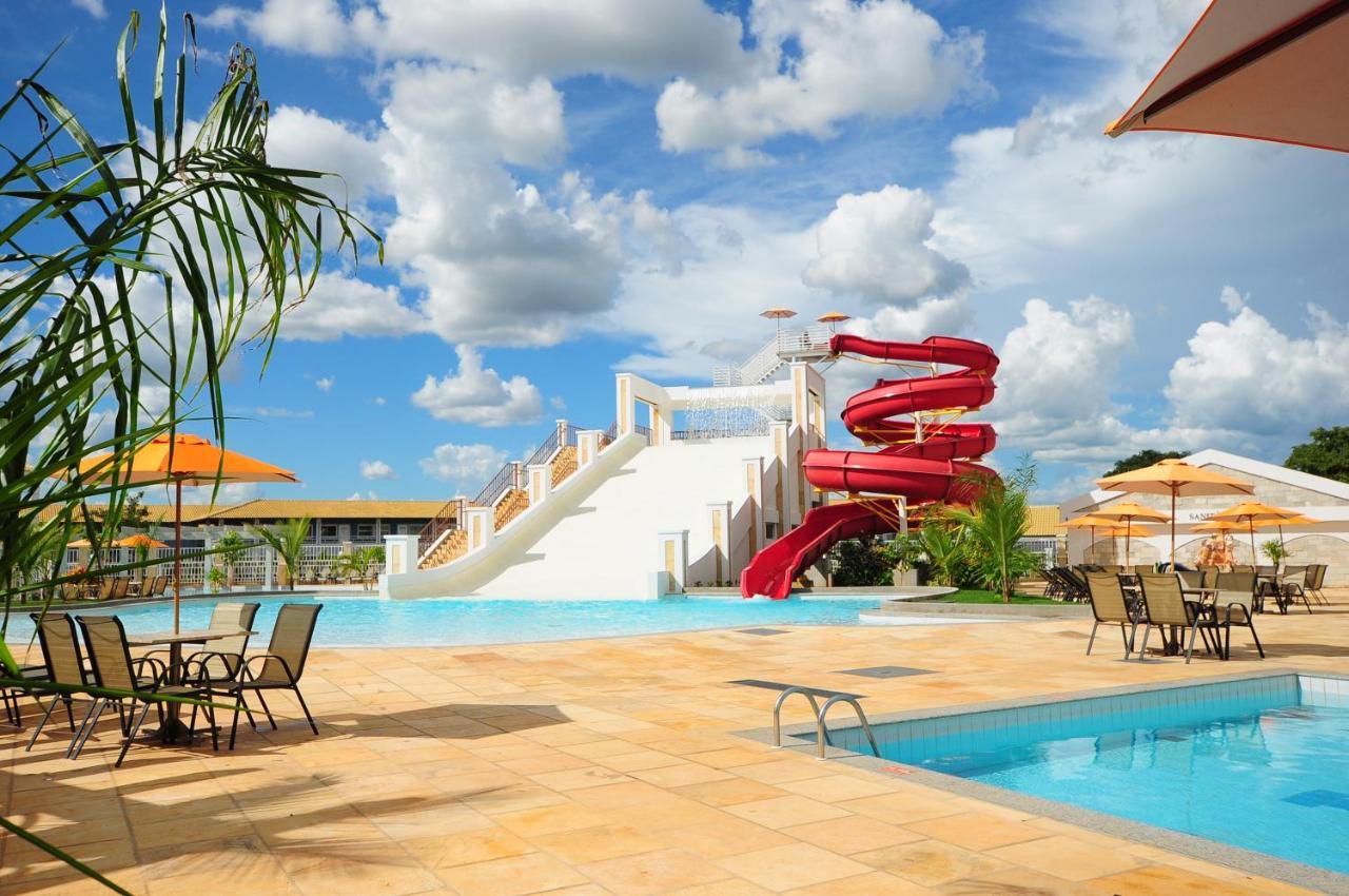 Lacqua Diroma Hotel Com Parque Aquatico 24 Horas 卡达斯诺瓦斯 外观 照片