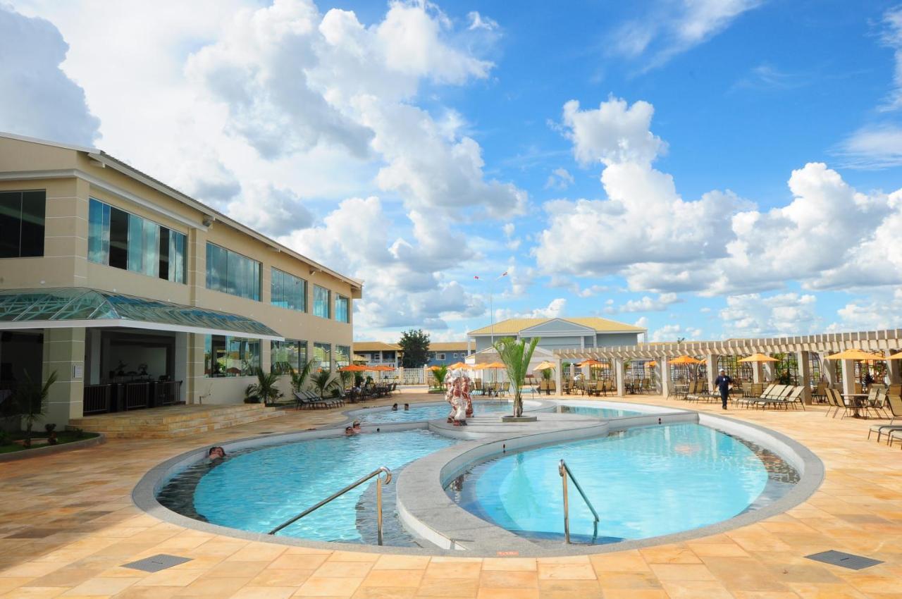 Lacqua Diroma Hotel Com Parque Aquatico 24 Horas 卡达斯诺瓦斯 外观 照片