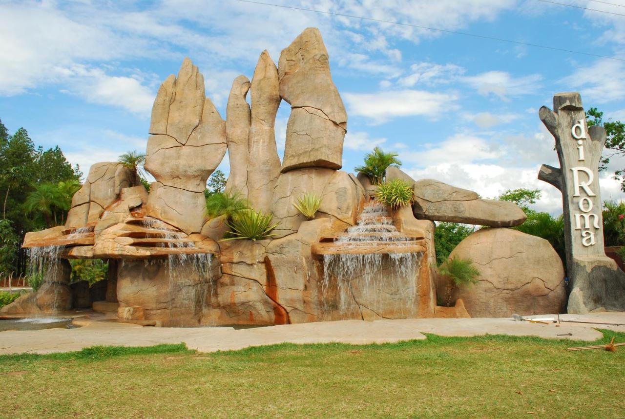 Lacqua Diroma Hotel Com Parque Aquatico 24 Horas 卡达斯诺瓦斯 外观 照片